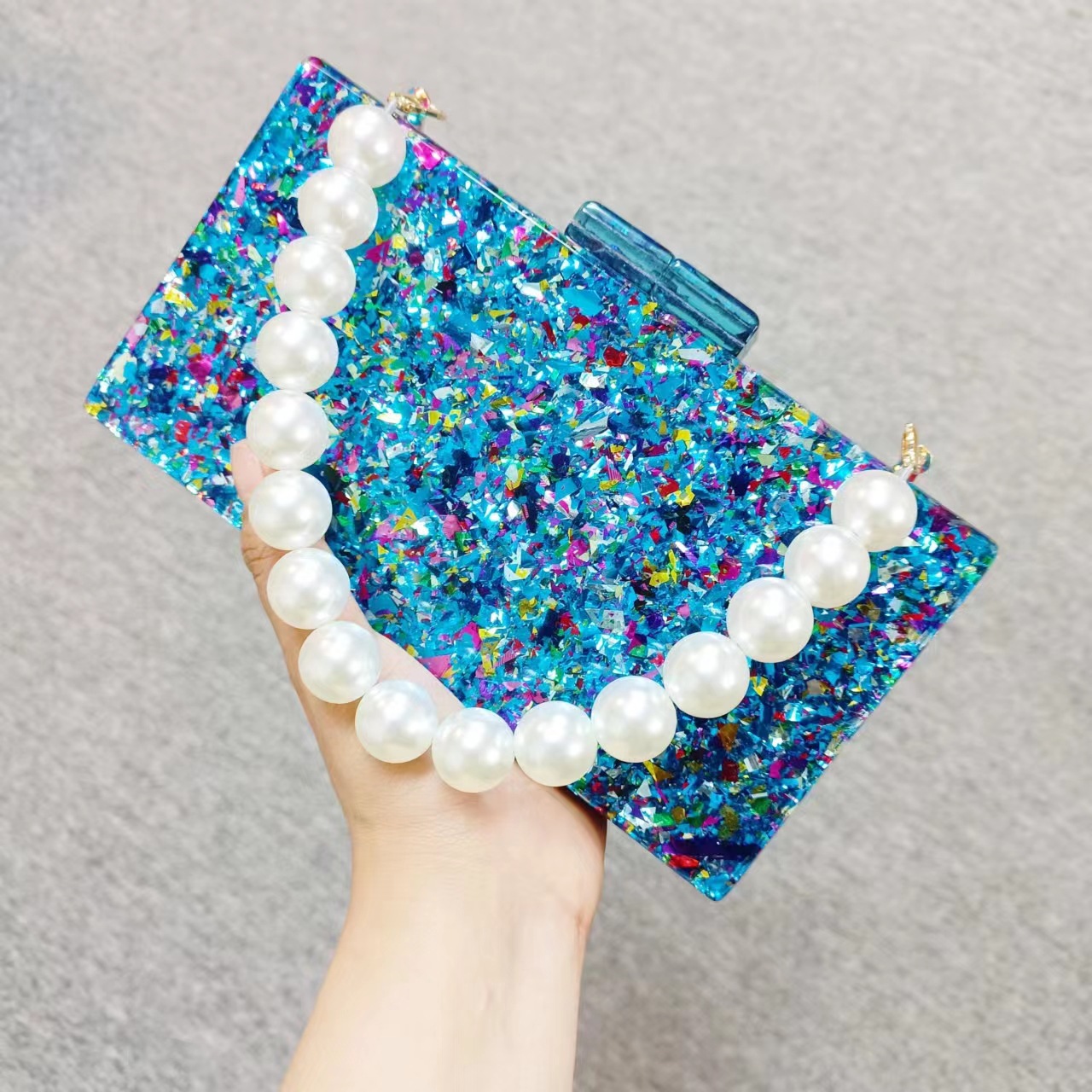 Luksusowa akrylowa kopertówka  – Luxury Bags Green recenzja i cena