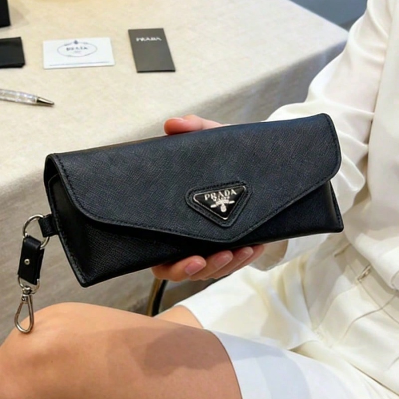 Czarne skórzane etui na okular – Luxury Bags Logo recenzja i cena