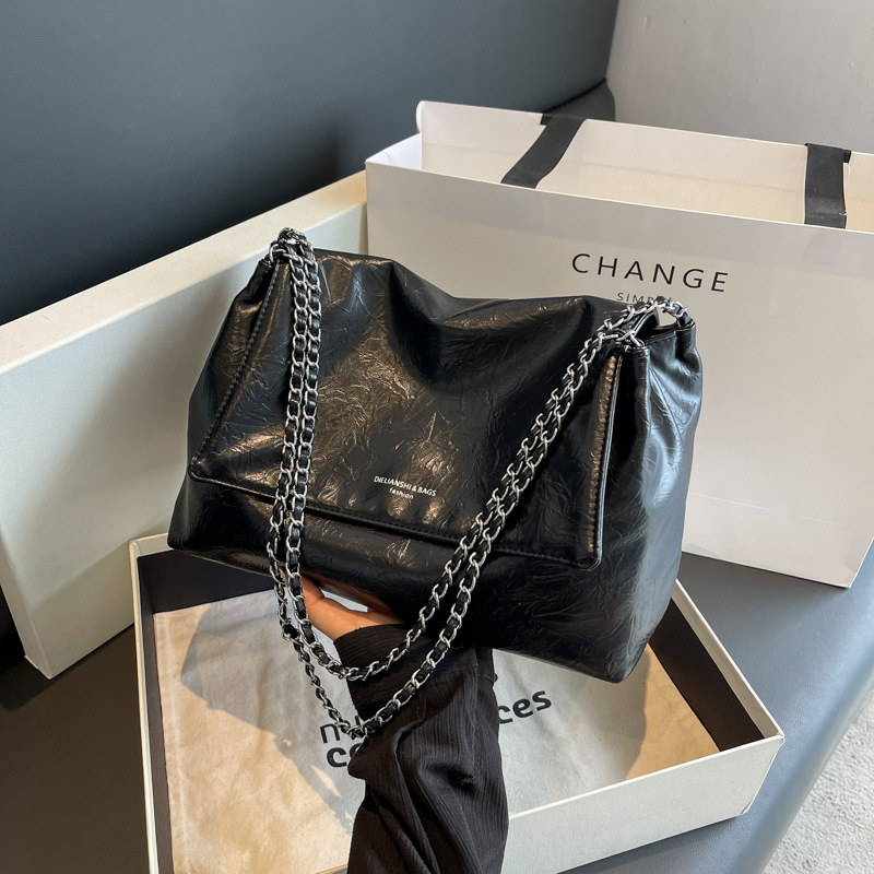 Modna torba typu tote ze skóry – Luxury Bags Logo recenzja i cena
