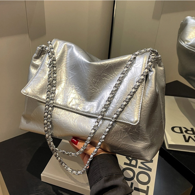 Modna torba typu tote ze skóry – Luxury Bags Logo recenzja i cena