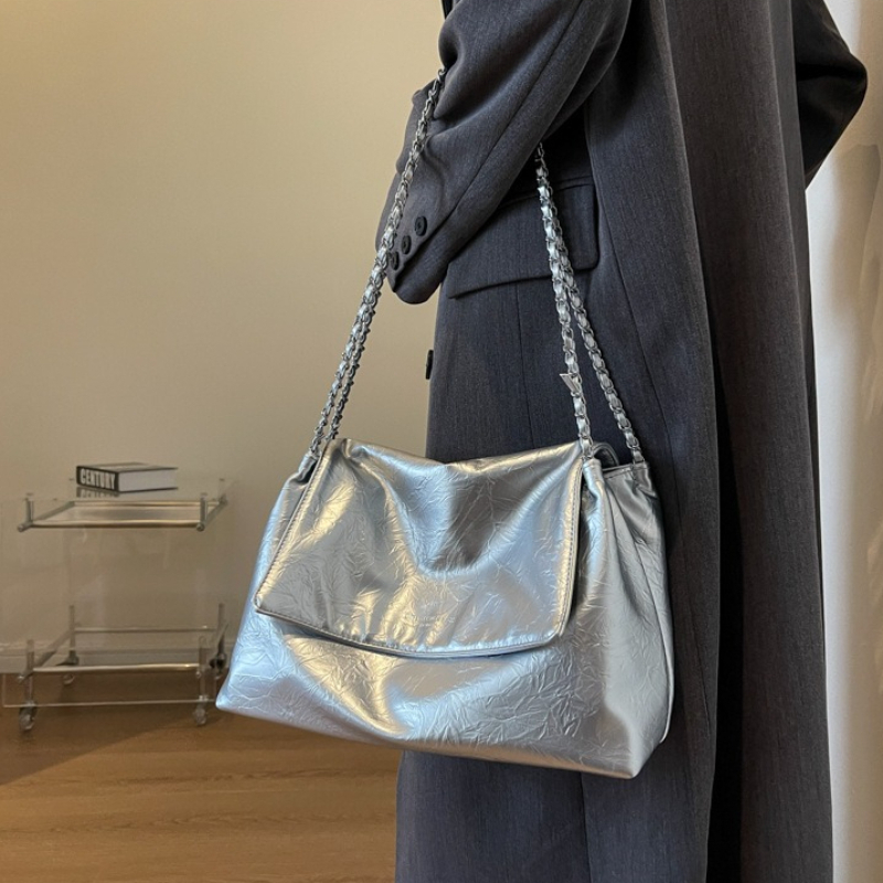 Modna torba typu tote ze skóry – Luxury Bags Logo recenzja i cena